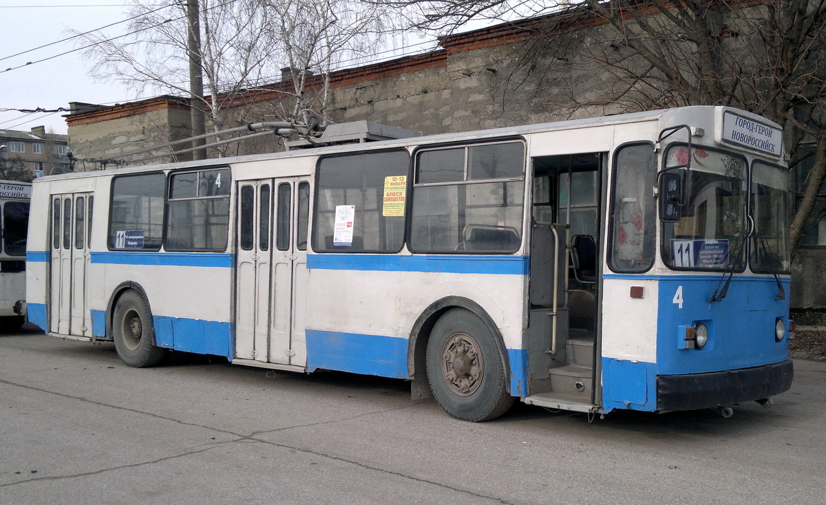 新羅西斯克, ZiU-682G [G00] # 4