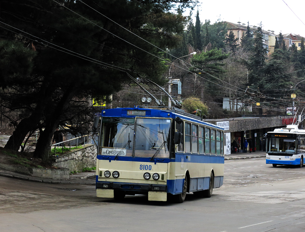 Krymski trolejbus, Škoda 14Tr89/6 Nr 8100
