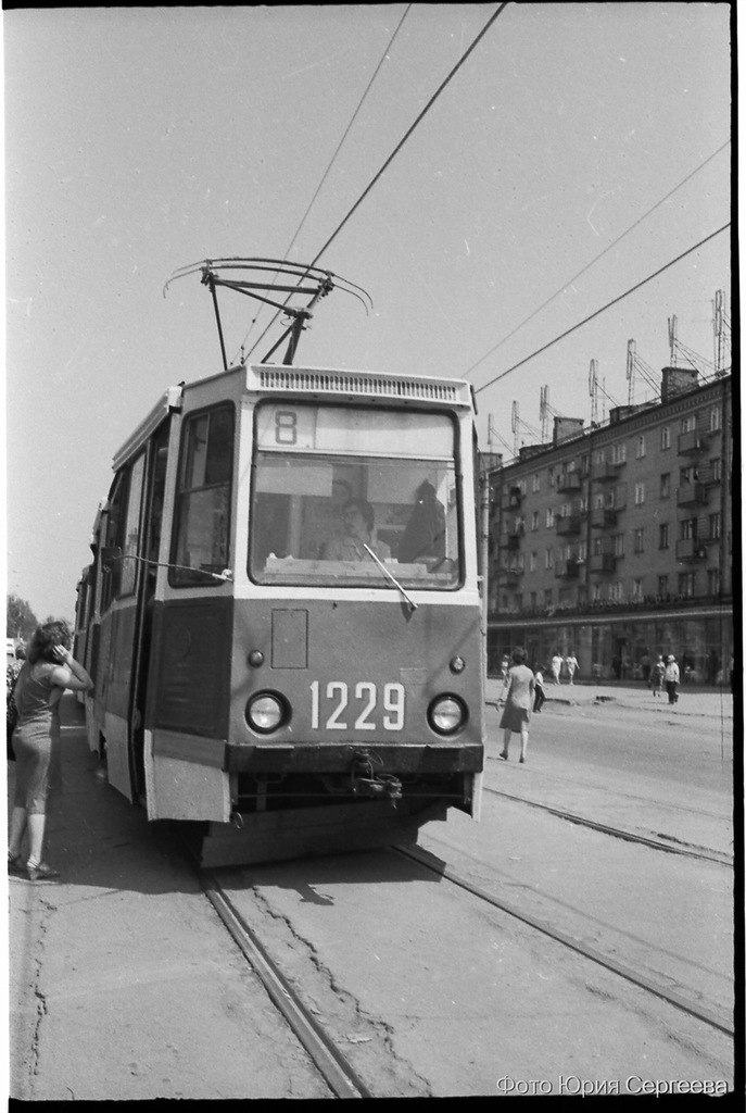 Chelyabinsk, 71-605 (KTM-5M3) Br. 1229