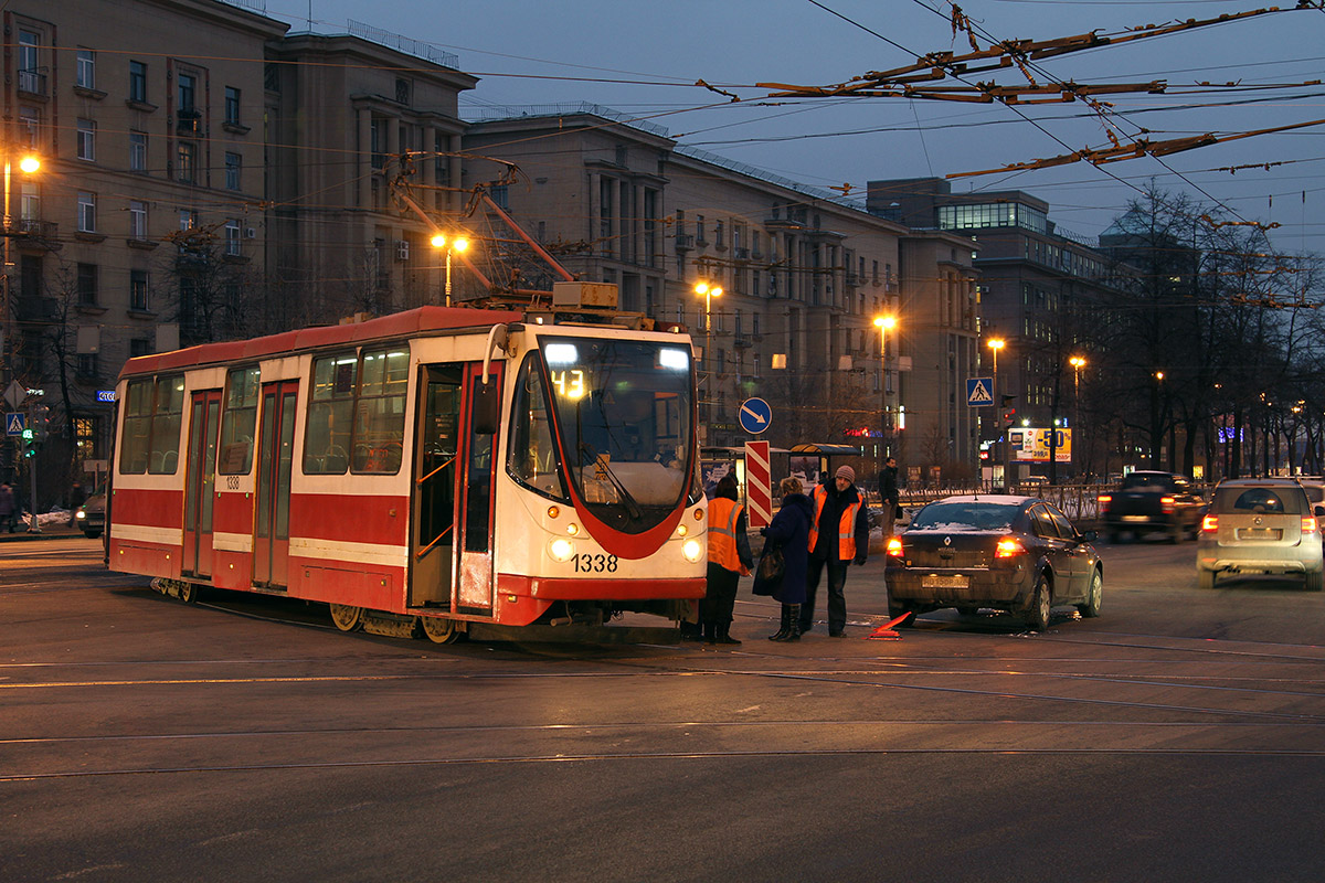 Санкт-Петербург, 71-134А (ЛМ-99АВН) № 1338; Санкт-Петербург — Происшествия Санкт-Петербург, 71-134А (ЛМ-99АВН) № 1338; Санкт-Петербург — Происшествия