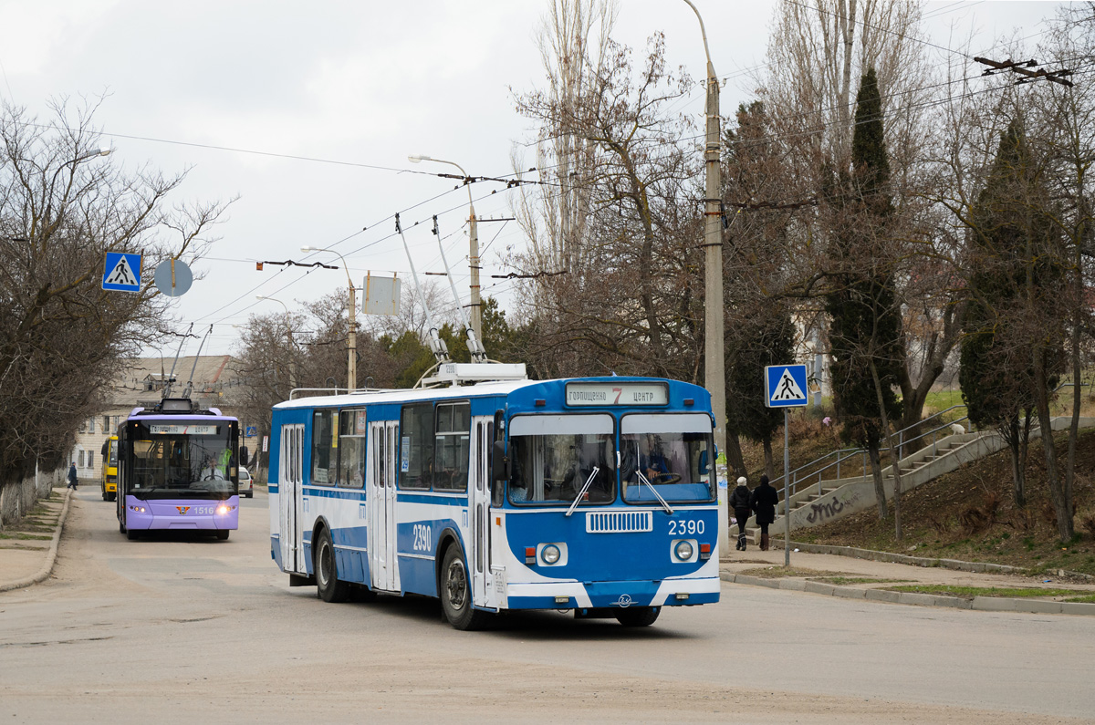 Севастополь, ЗиУ-682Г [Г00] № 2390