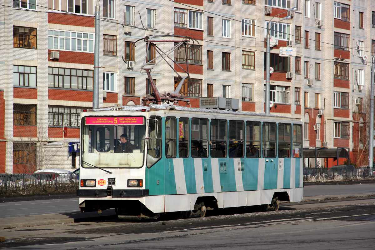 Kazan, 71-402 # 1232 Kazan, 71-402 # 1232