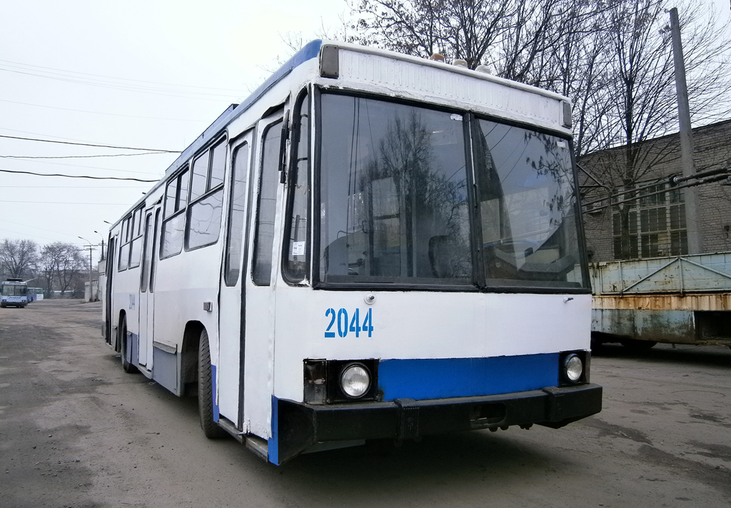 Dnyepro, YMZ T1R (Т2P) — 2044