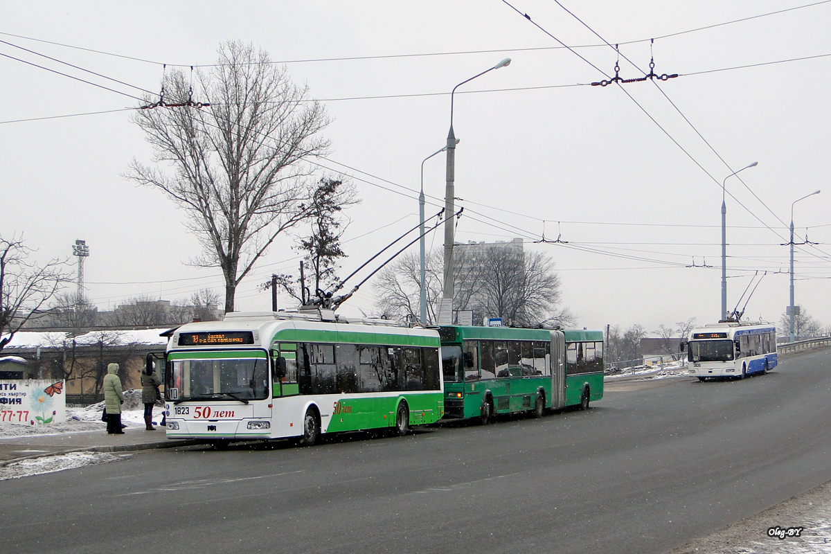 Гомель, БКМ 321 № 1823