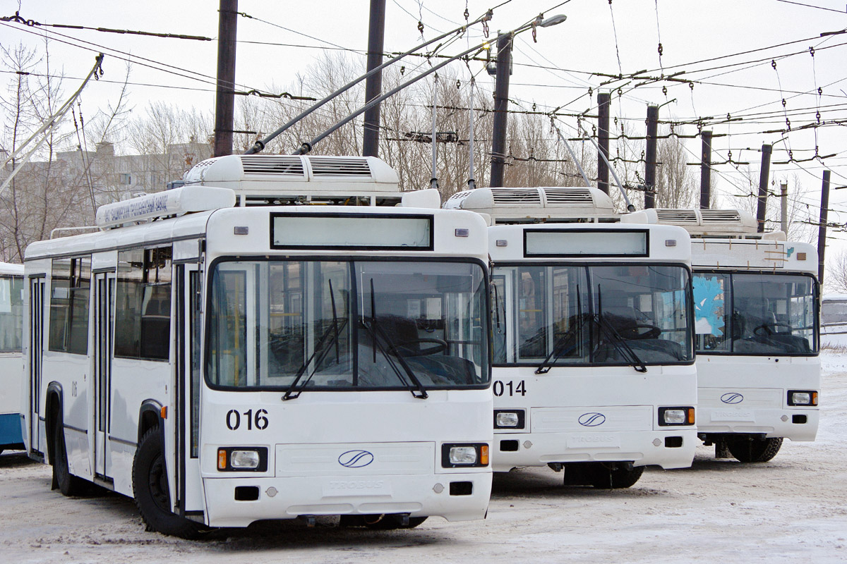 Novokujbisevszk, BTZ-52764R — 016; Novokujbisevszk — Presentation of new trolleybuses BTZ-52764R (31.12.2009)