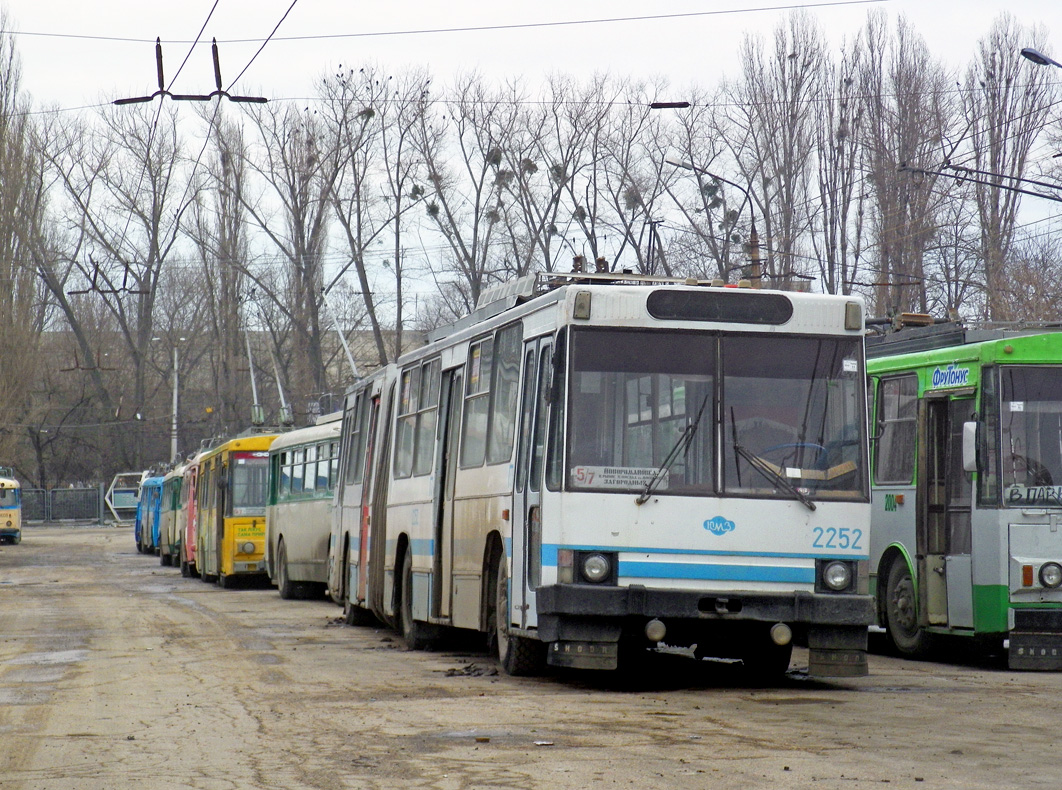Крымский троллейбус, ЮМЗ Т1 № 2252