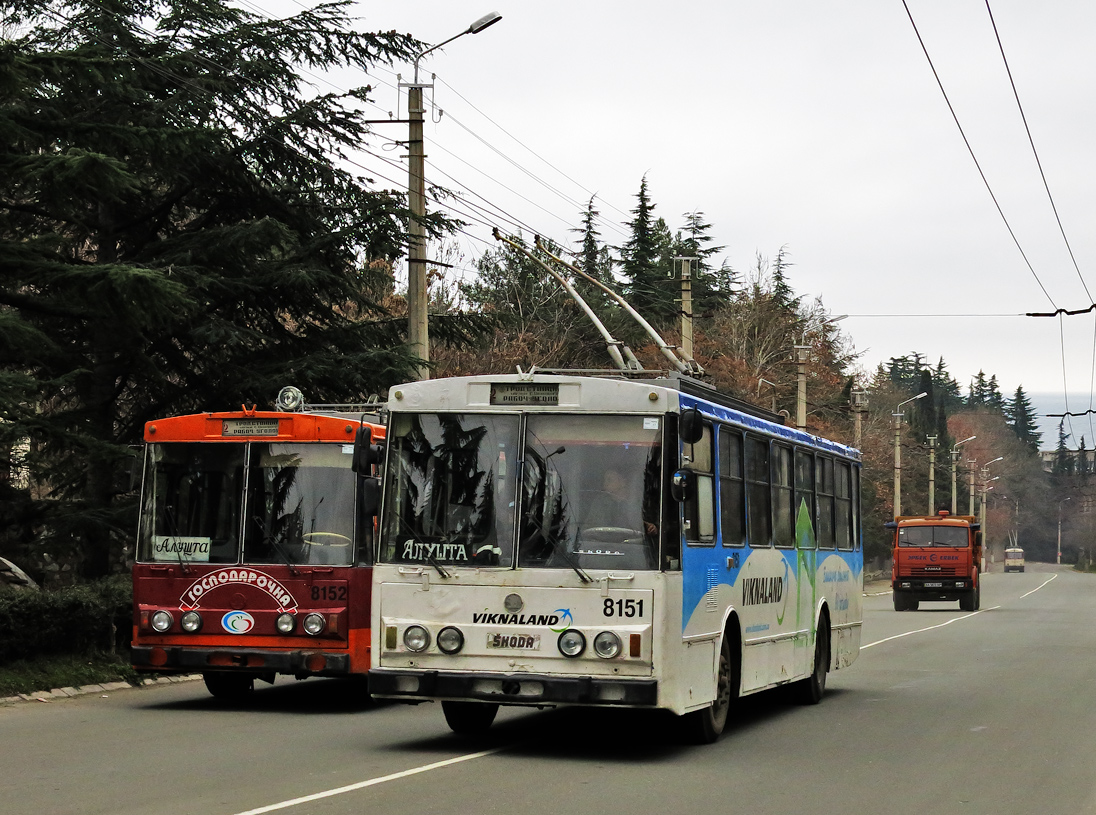 Крымский троллейбус, Škoda 14Tr11/6 № 8151