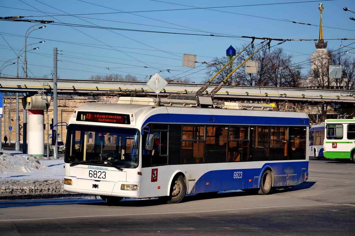 Москва, БКМ 321 № 6823