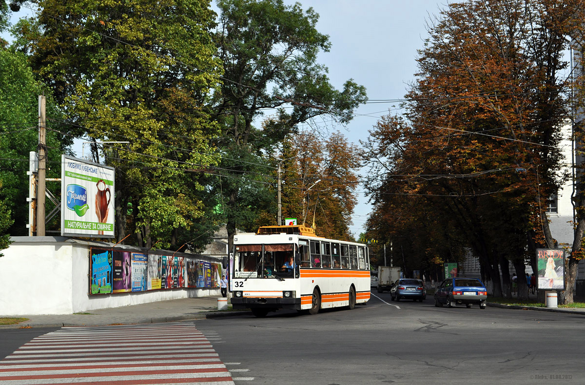 Полтава, ЮМЗ Т1Р (Т2П) № 32