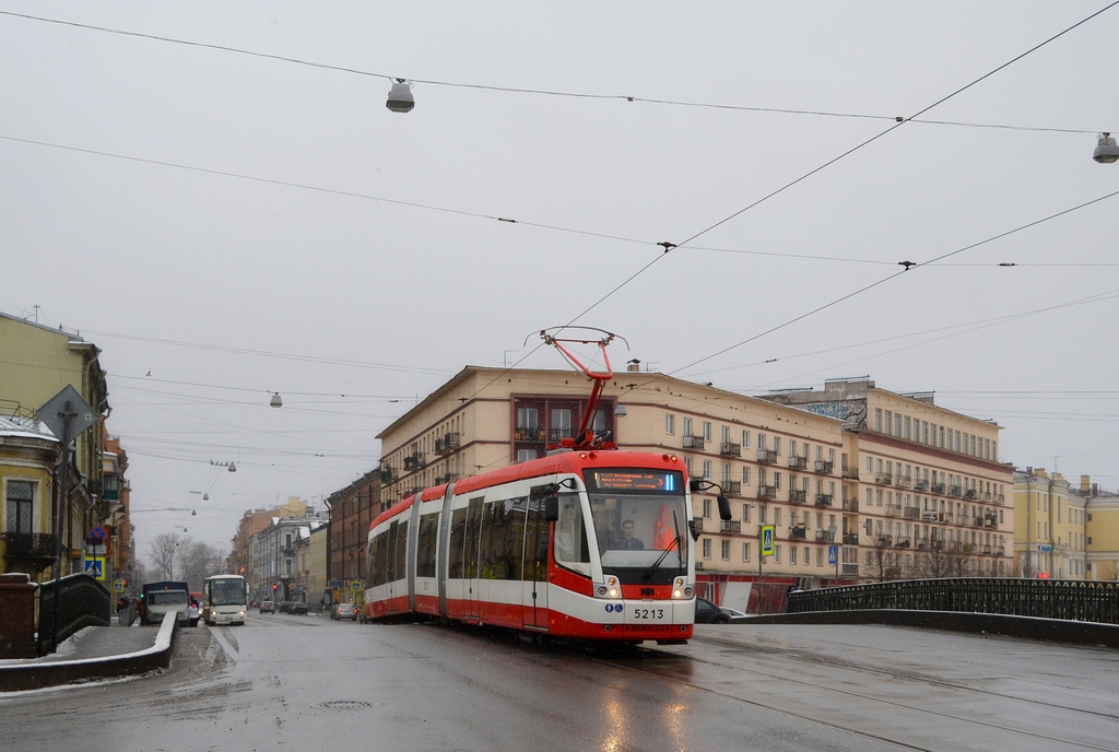 Санкт-Петербург, БКМ 84300М № 5213