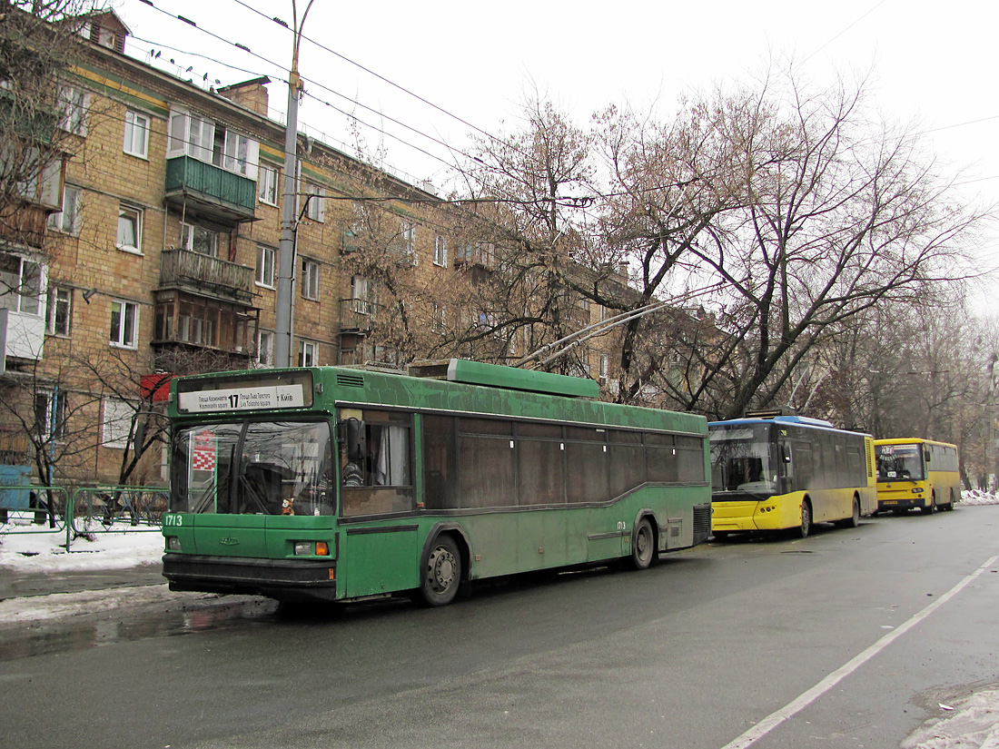 Киев, МАЗ-103Т № 1713