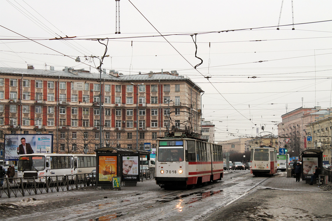 Saint-Petersburg, LVS-86K Br. 7018
