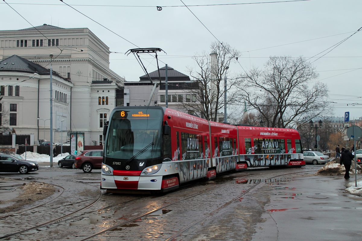 Рига, Škoda 15T ForCity Alfa Riga № 57082