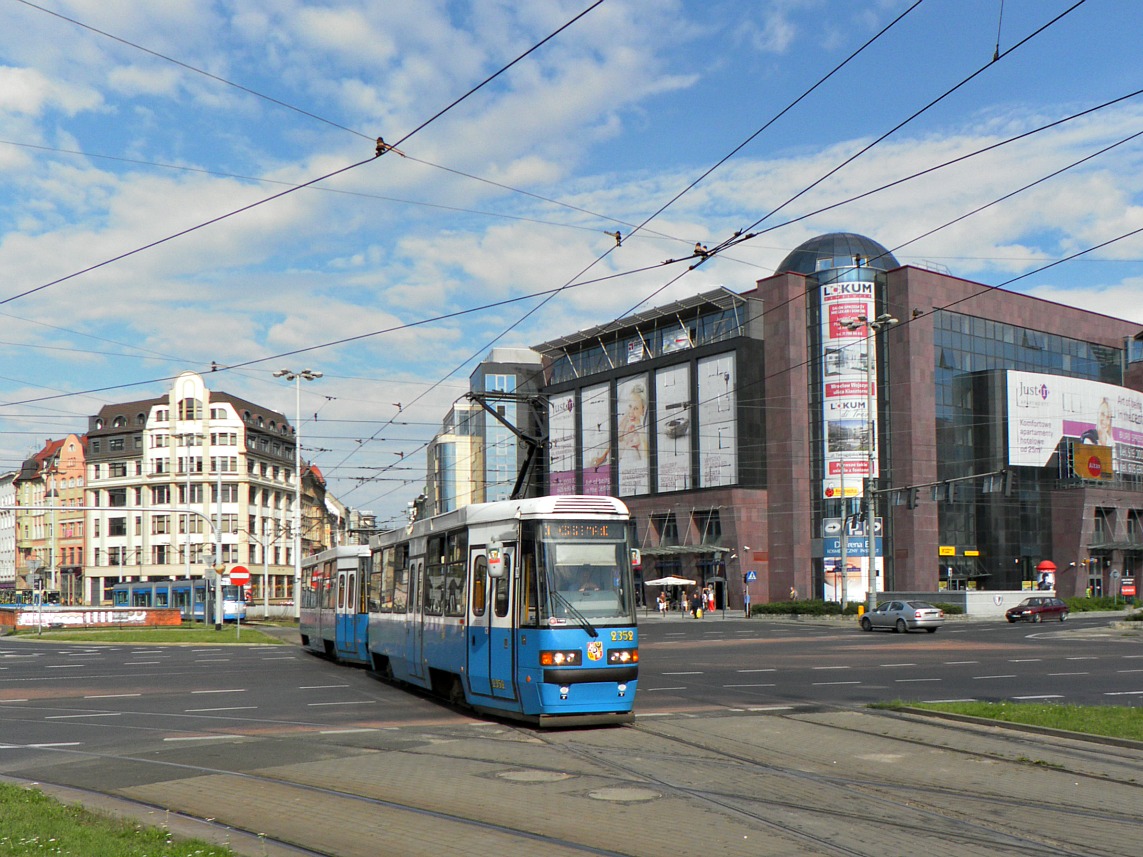 Вроцлав, Konstal 105NWr № 2352