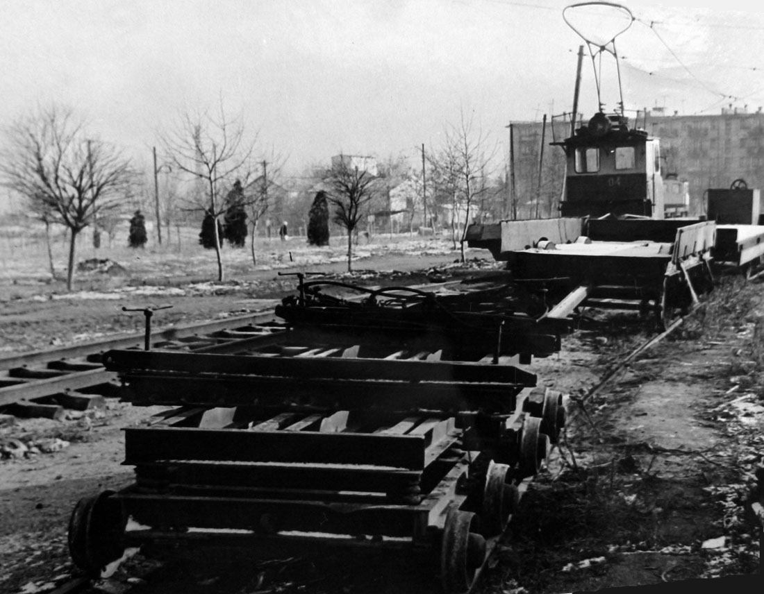 Мариуполь, Двухосный грузовоз КЗЭТ № 04; Мариуполь — Исторические фотографии