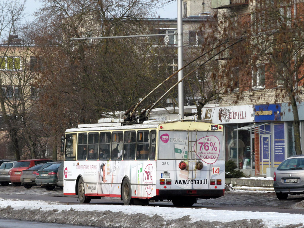 Каунас, Škoda 14Tr02 № 358