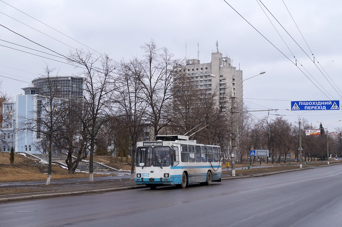 Сумы, ЮМЗ Т2 № 032