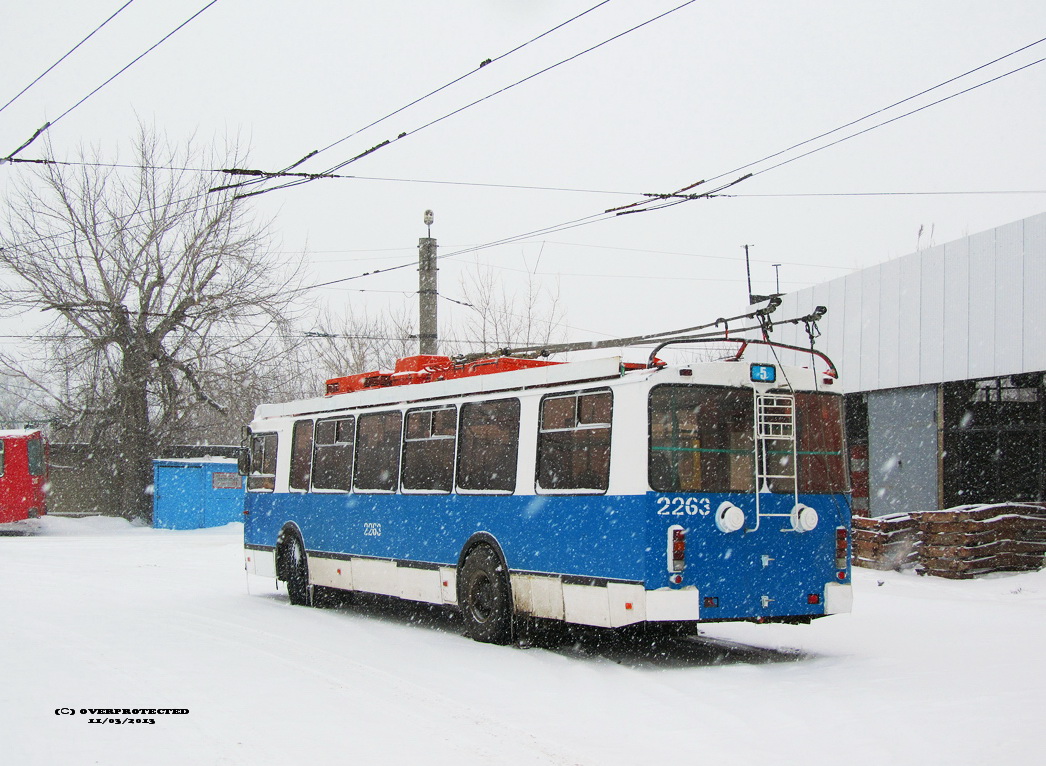 Szaratov, ZiU-682G-016.02 — 2263