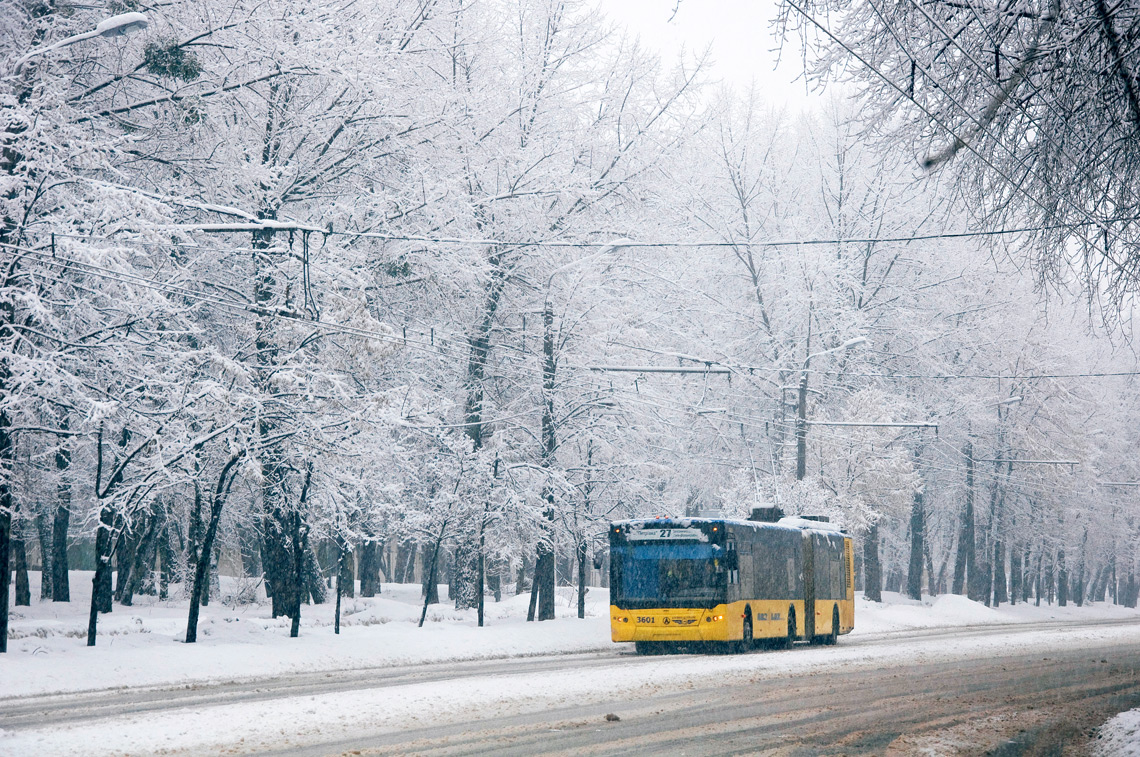 Киев, ЛАЗ E301D1 № 3601