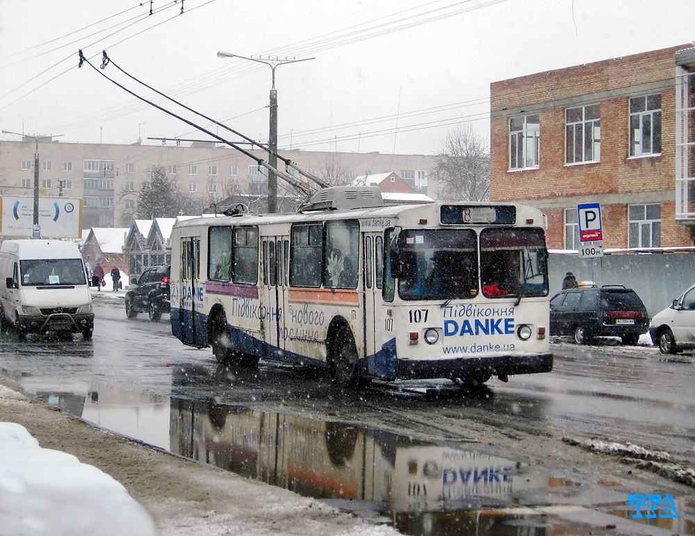 Луцк, ЗиУ-682В № 107