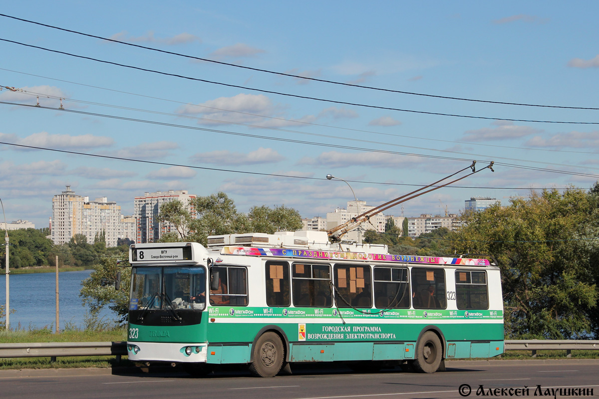 Воронеж, ЗиУ-682Г-016.02 № 323 Воронеж, ЗиУ-682Г-016.02 № 323