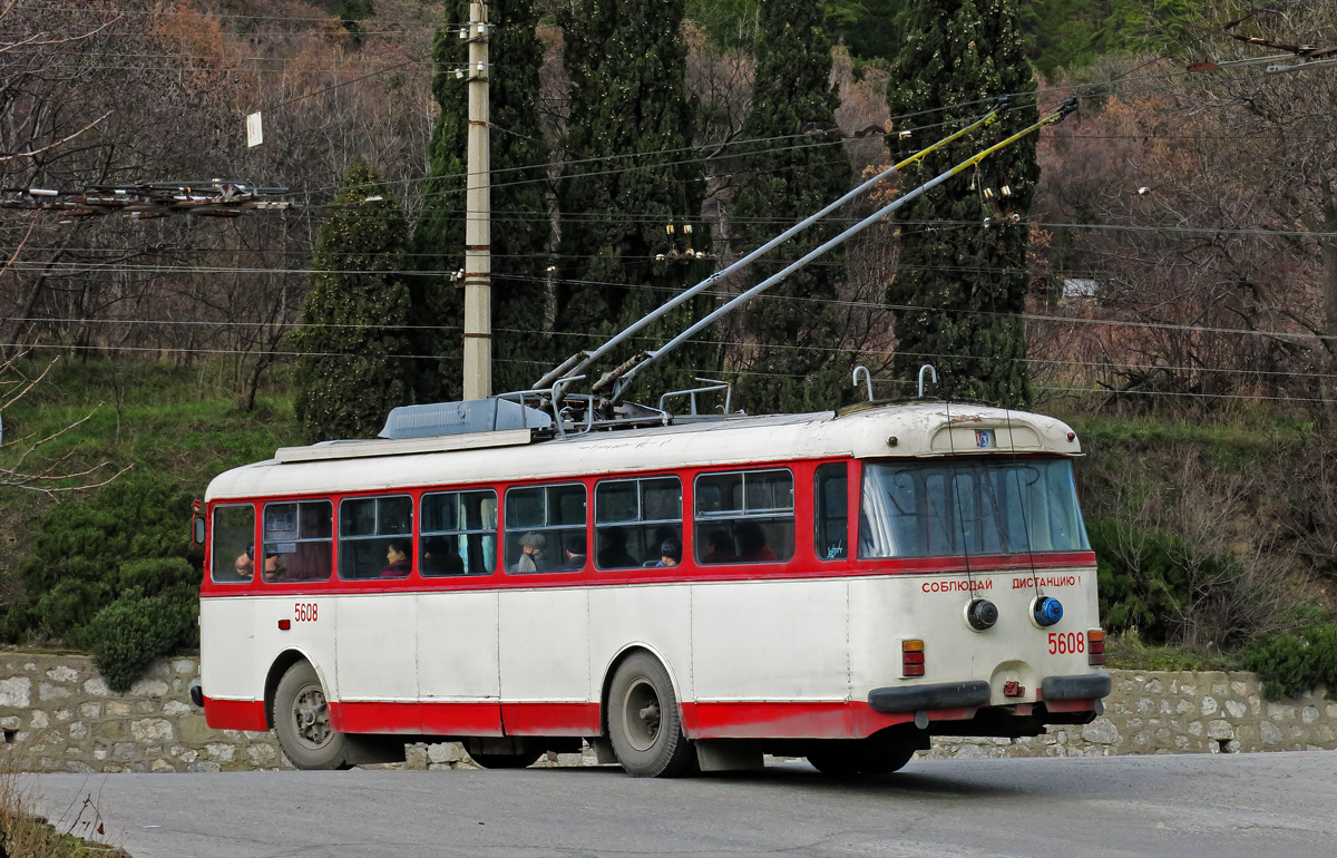 Крымский троллейбус, Škoda 9Tr24 № 5608