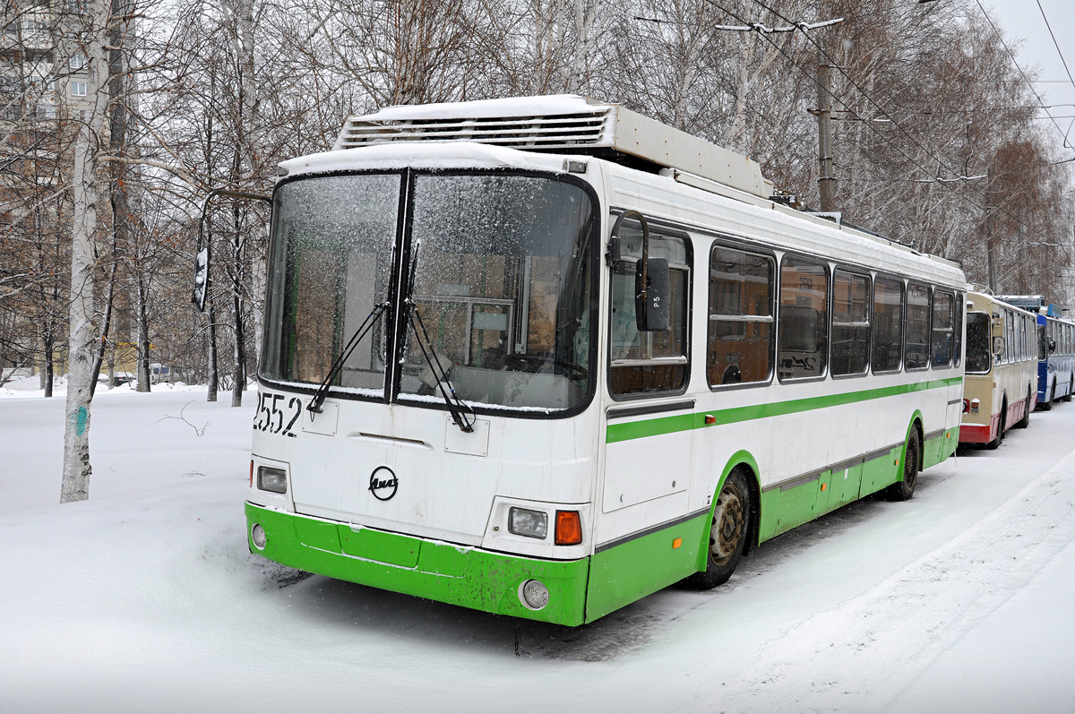 Tscheljabinsk, LiAZ-5280 (VZTM) Nr. 2552 Tscheljabinsk, LiAZ-5280 (VZTM) Nr. 2552