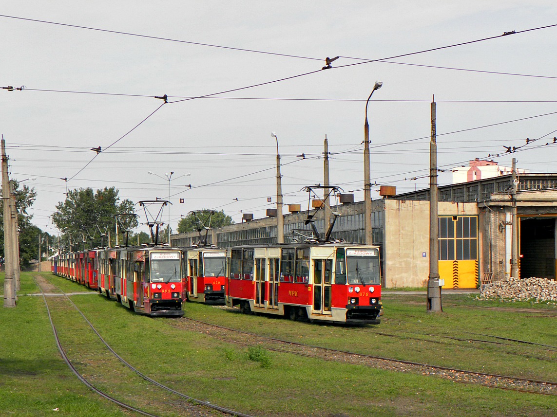 Ченстохова, Konstal 105Na № 693; Ченстохова, Konstal 105Na № 678