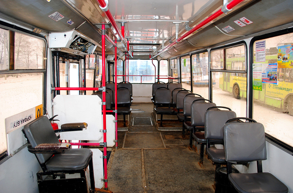 Brianskas, BTZ-5276-04 nr. 2048; Brianskas — Interiors