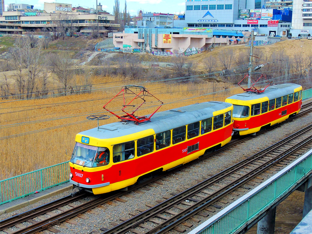 Volgograd, Tatra T3SU Br. 5807; Volgograd, Tatra T3SU Br. 5808