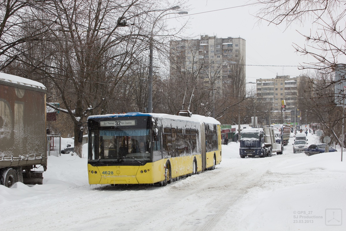 Киев, ЛАЗ E301D1 № 4628; Киев — Снегопад 22-24 марта 2013