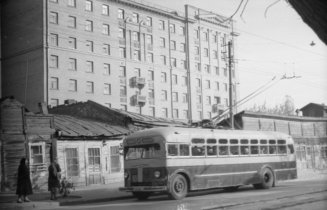 Саратов, МТБ-82Д № 93; Саратов — Исторические фотографии