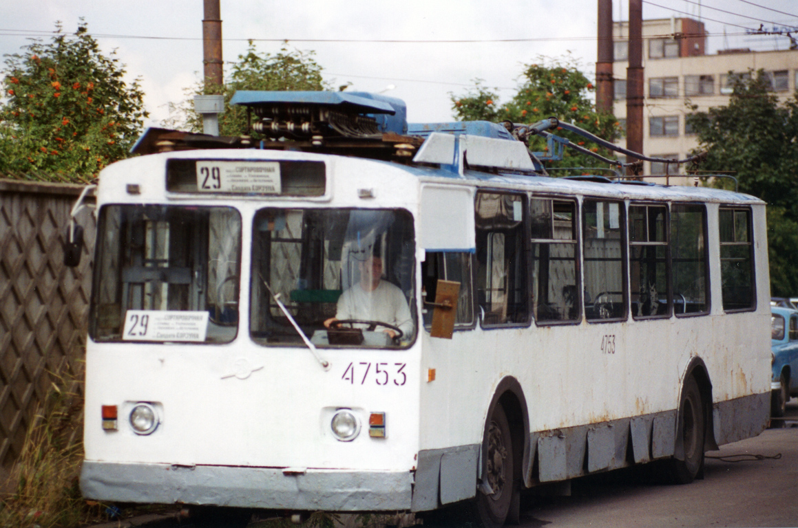Санкт-Петербург, ЗиУ-682В № 4753