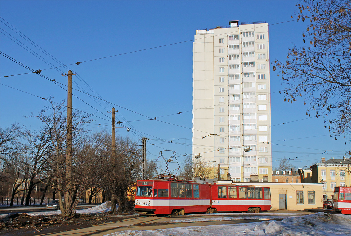 Санкт-Петербург, ЛВС-86К № 8142
