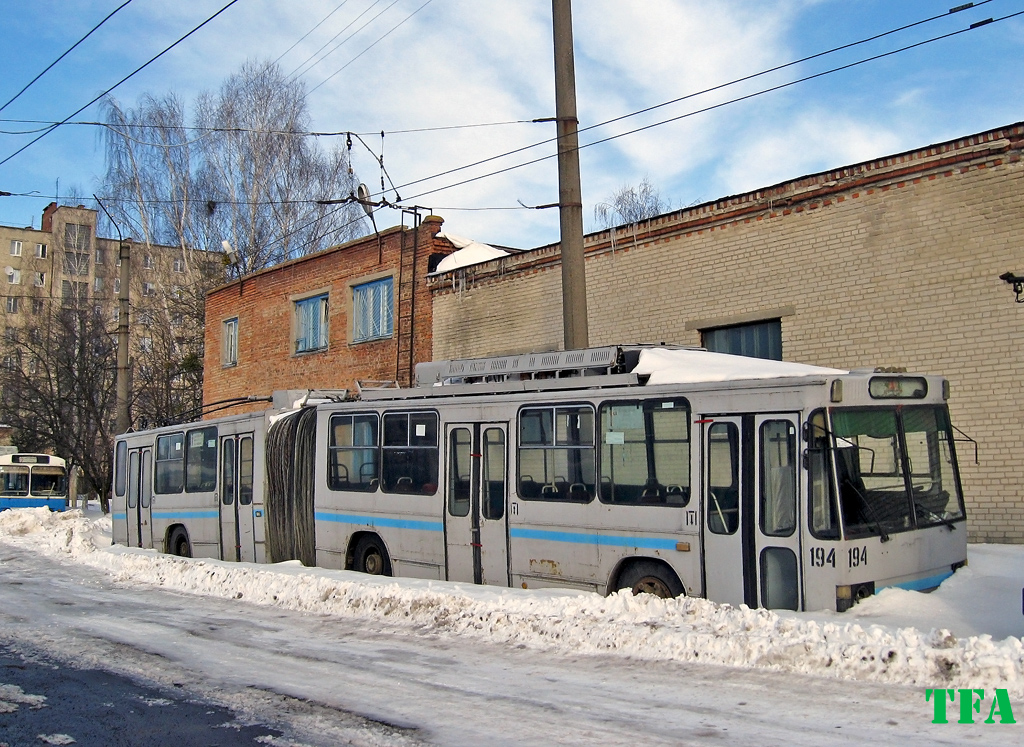 Луцьк, ЮМЗ Т1 № 194
