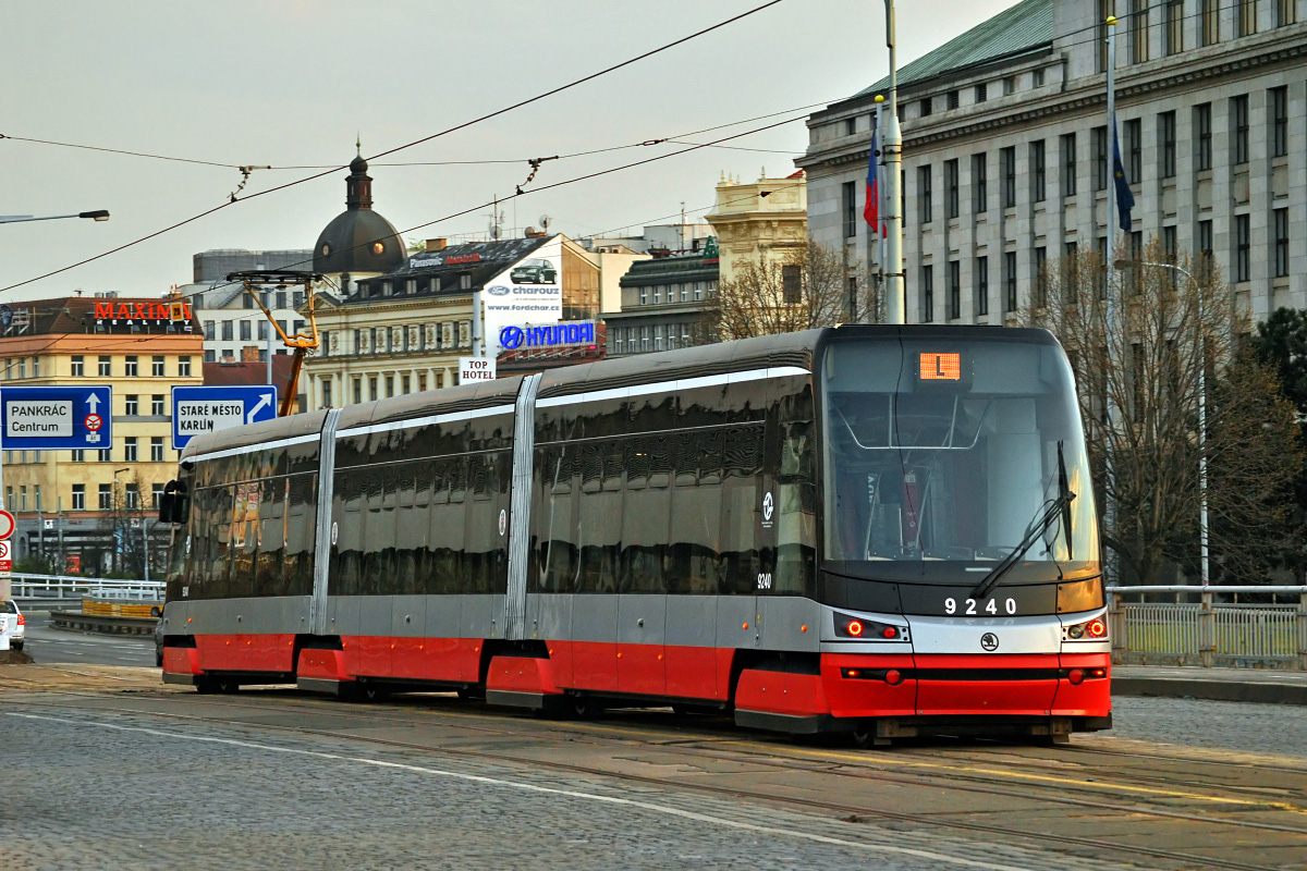 Прага, Škoda 15T3 ForCity Alfa Praha № 9240