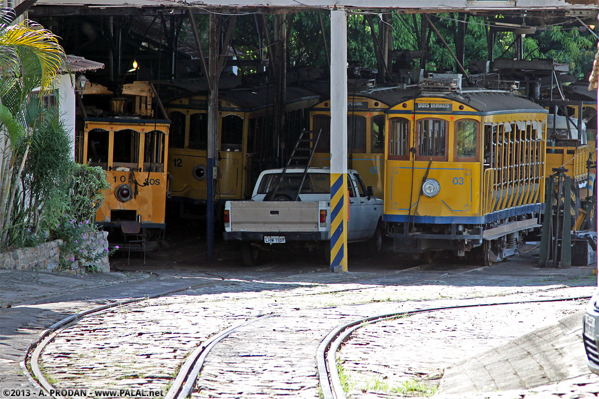 Рио-де-Жанейро, Двухосный моторный вагон № 105; Рио-де-Жанейро, Двухосный моторный вагон № 12; Рио-де-Жанейро, Двухосный моторный вагон № 07; Рио-де-Жанейро, Двухосный моторный вагон № 03