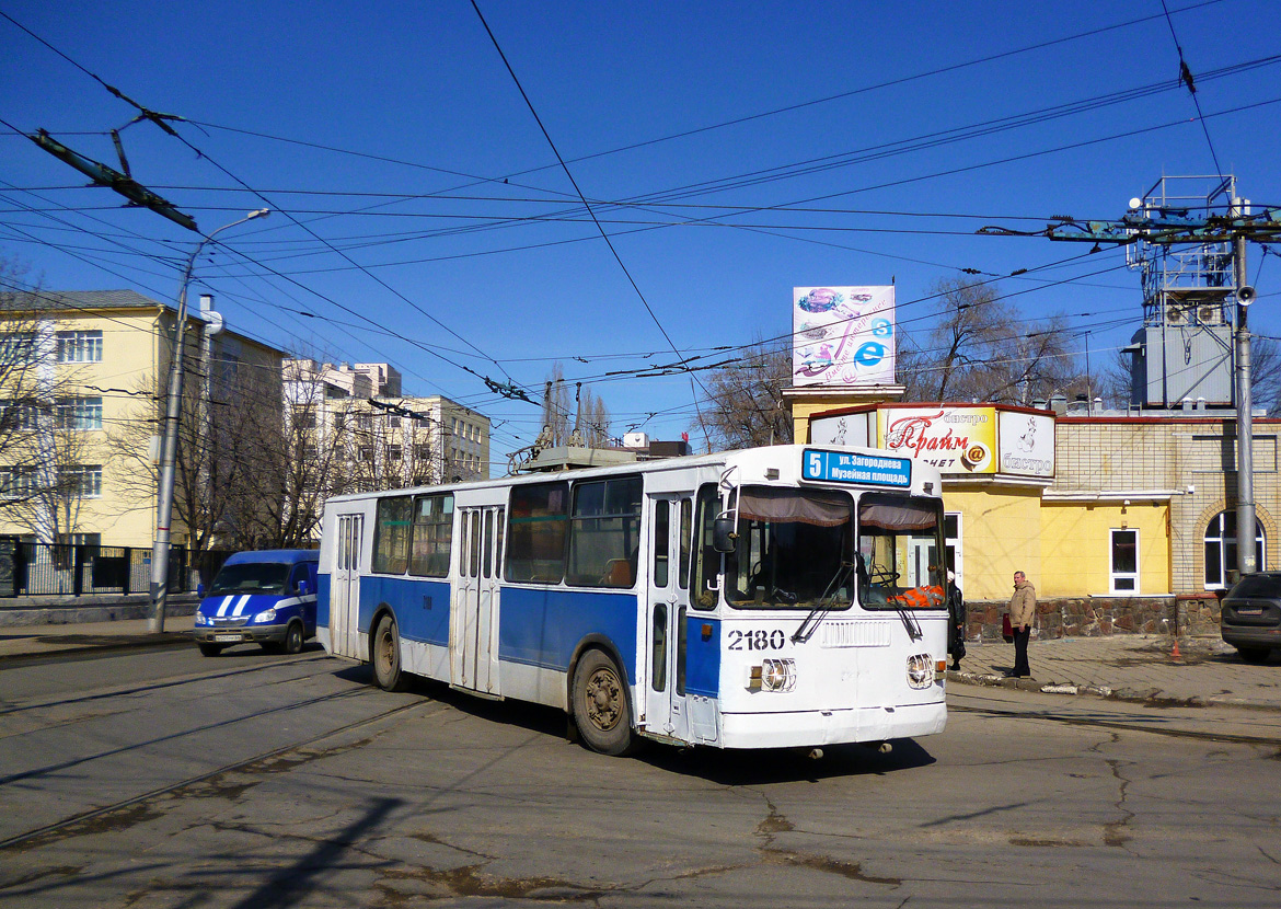 Саратов, ЗиУ-682Г [Г00] № 2180