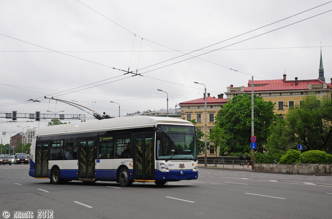 Рига, Škoda 24Tr Irisbus Citelis № 19617