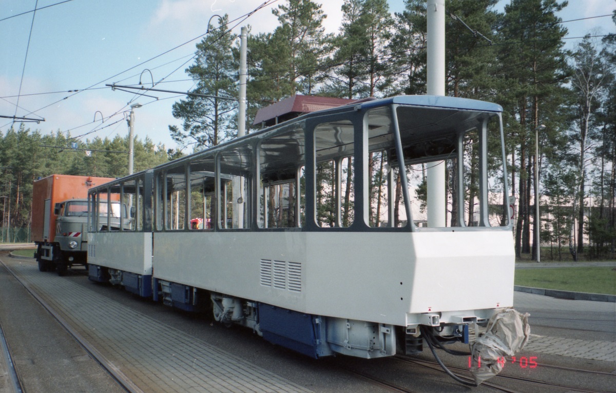 Гёрлиц, Tatra KT4DC № 314; Котбус — Вагоны из других городов