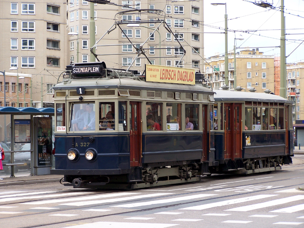 Hága, Beijnes 2-axle motor car — A327