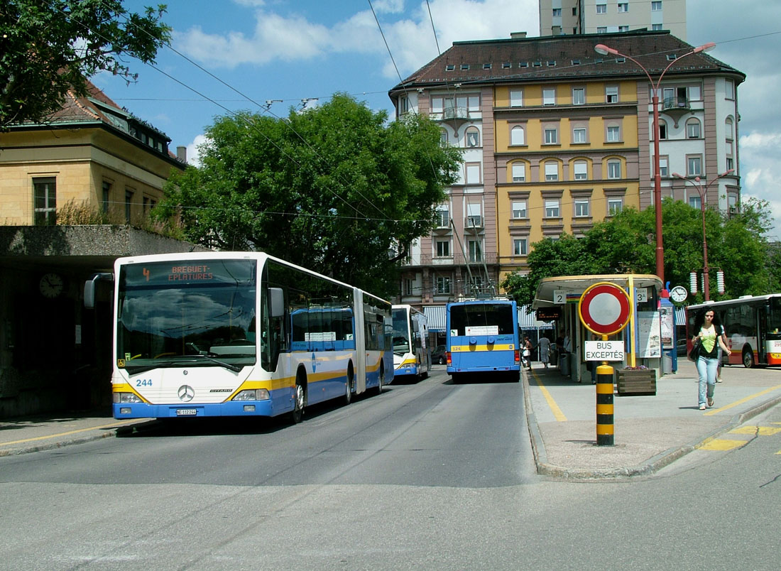 Ла-Шо-де-Фон, Hess SwissTrolley 2 (BGT-N2) № 124