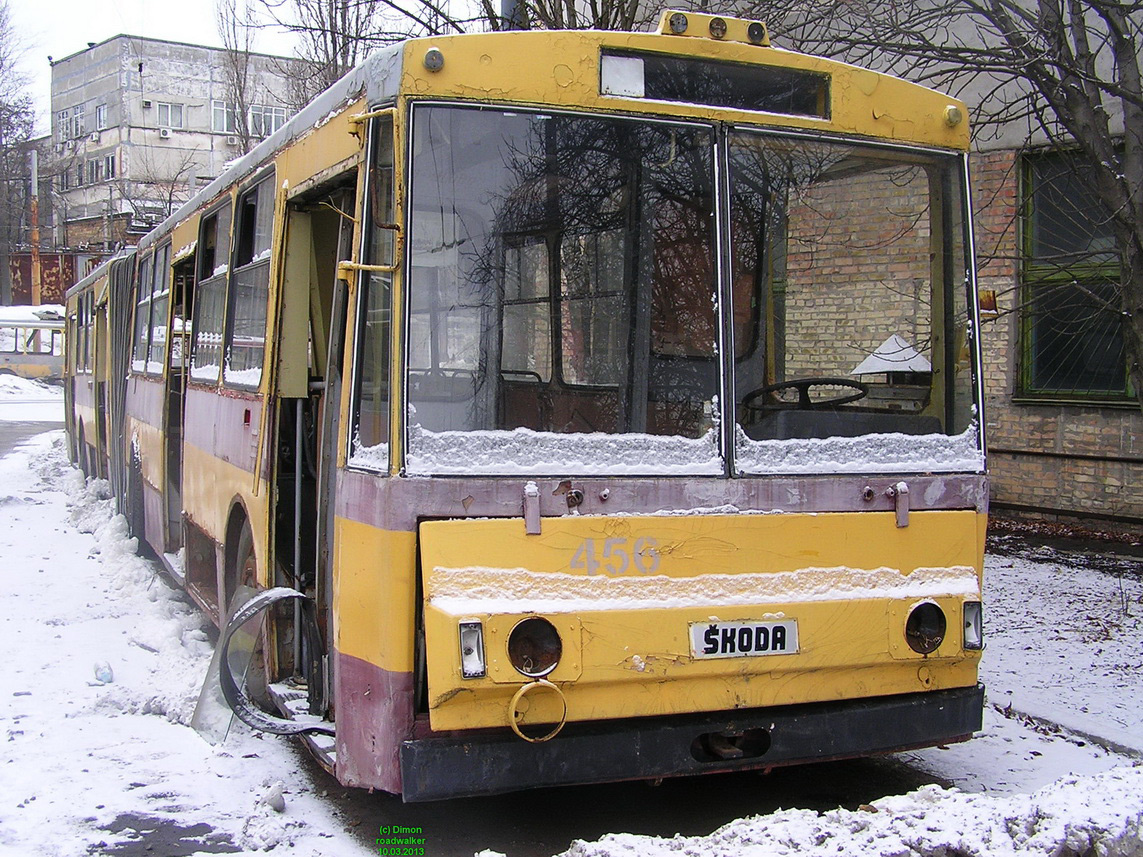 Kijevas, Škoda 15Tr02/6 nr. 456