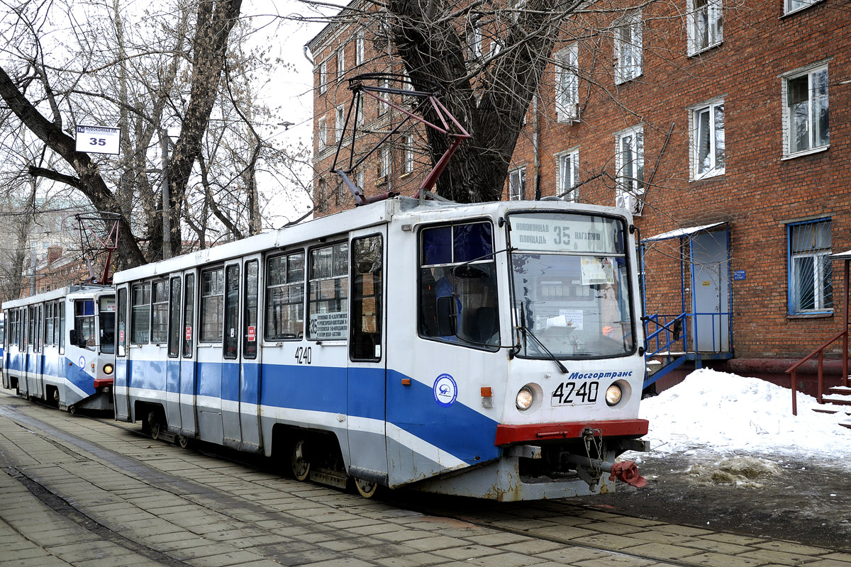 Москва, 71-608КМ № 4240