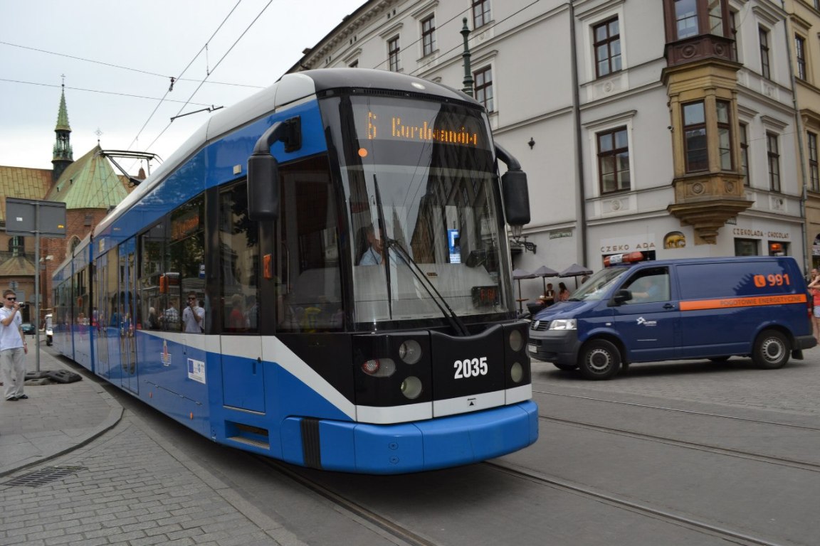 Краков, Bombardier NGT6/2 № 2035