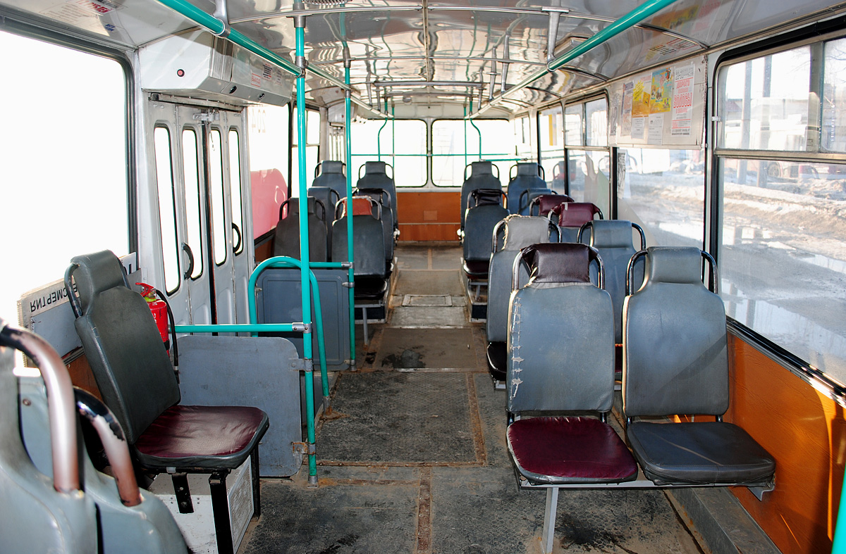 Брянск, ЗиУ-682Г-016 (012) № 2041; Брянск — Салоны