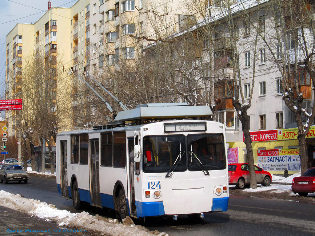 Екатеринбург, ЗиУ-682 КР Иваново № 124