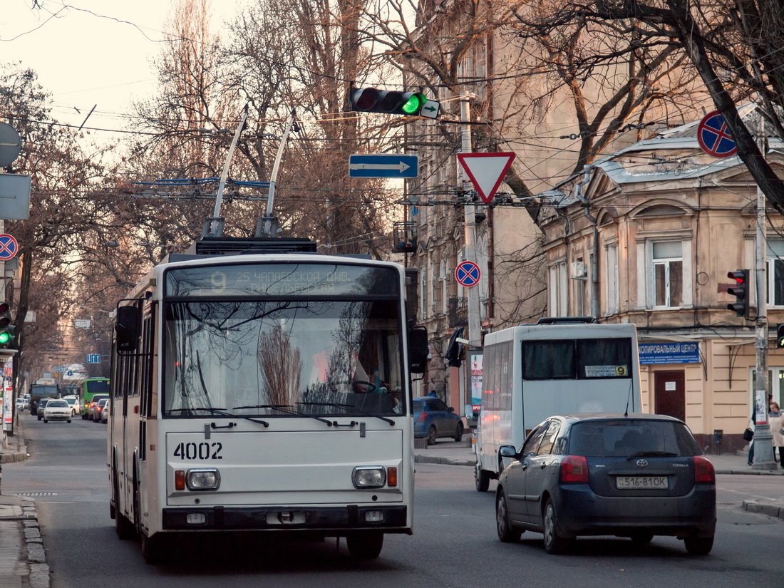Одесса, Škoda 14Tr17/6M № 4002
