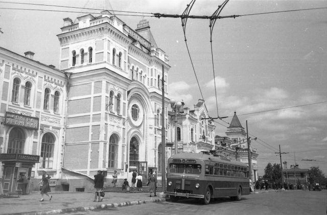 Saratov, MTB-82D Br. 18; Saratov — Historical photos