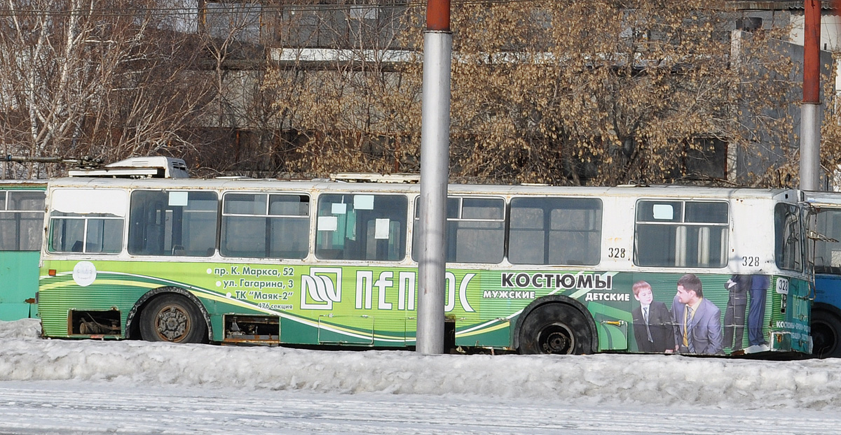 Омск, ЗиУ-682В10 № 328 Омск, ЗиУ-682В10 № 328